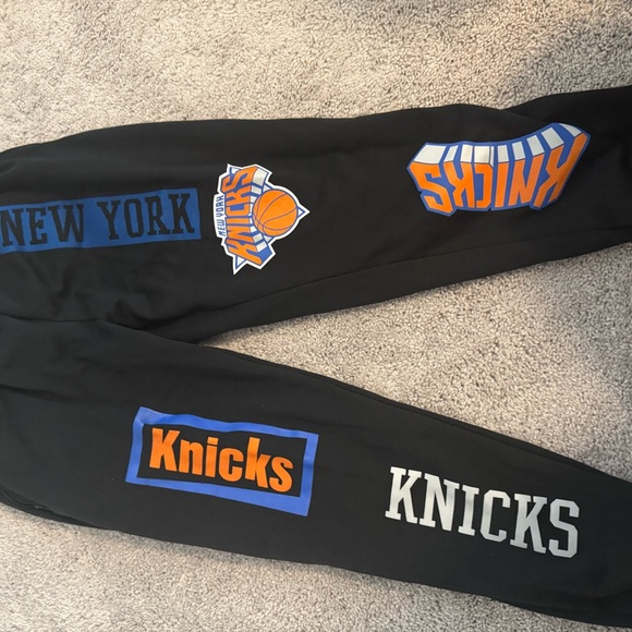 Other - Knicks Men’s Black Joggers